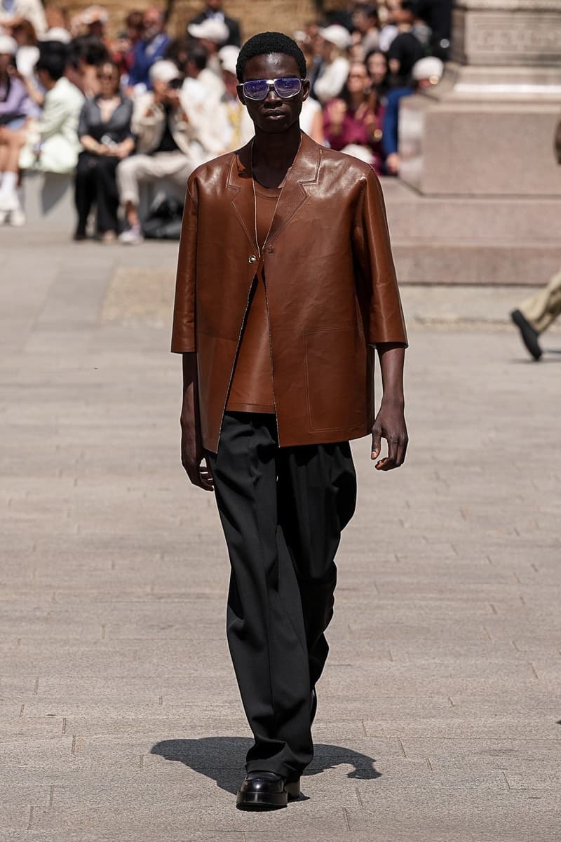 “存在と振る舞いの軽やかさ”を表現した ゼニア 2024年春夏コレクション ZEGNA Spring Summer 2024 Milan Fashion Week SS24 Alessandro Sartori SS24 Runway Show Review 