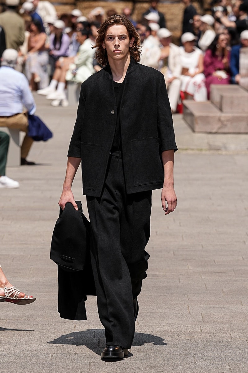 “存在と振る舞いの軽やかさ”を表現した ゼニア 2024年春夏コレクション ZEGNA Spring Summer 2024 Milan Fashion Week SS24 Alessandro Sartori SS24 Runway Show Review 