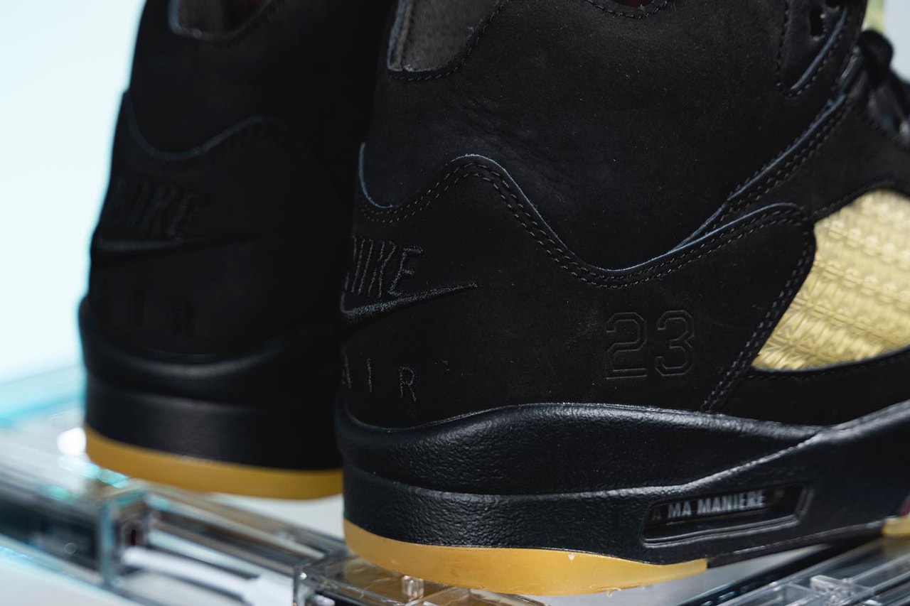 アマ マニエール x エアジョーダン 5 “ブラック” のディテールをチェック Detailed Look at the A Ma Maniére x Air Jordan 5 in "Black"