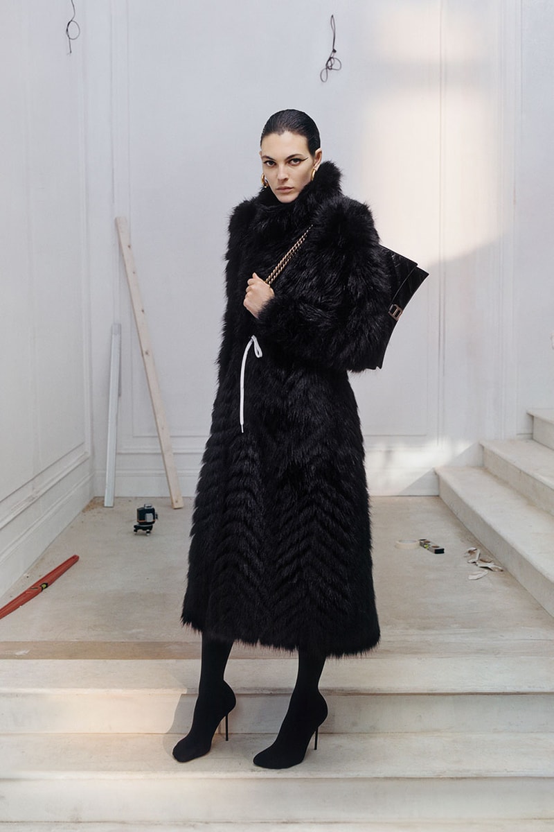 バレンシアガが2023年ウィンターコレクションの最新キャンペーンを発表 balenciaga 2023 winter collection campaign 