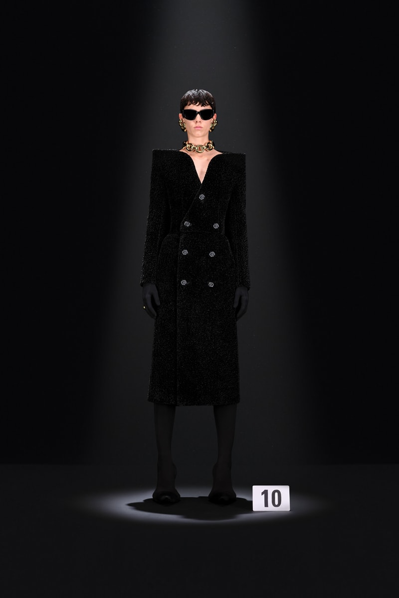 Balenciaga Couture 52nd Collection Paris Couture Week Runway Show Demna Gvasalia Cardi B Looks Dresses High Fashion