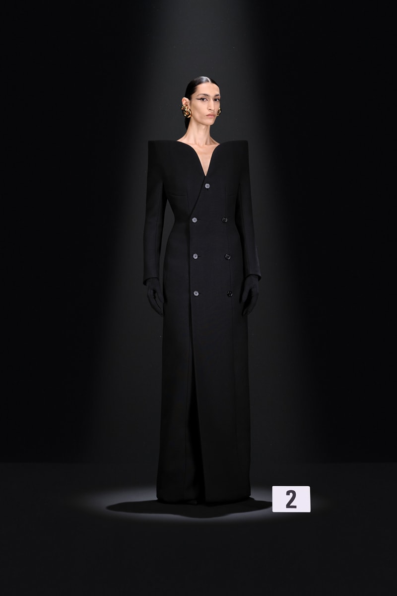 Balenciaga Couture 52nd Collection Paris Couture Week Runway Show Demna Gvasalia Cardi B Looks Dresses High Fashion