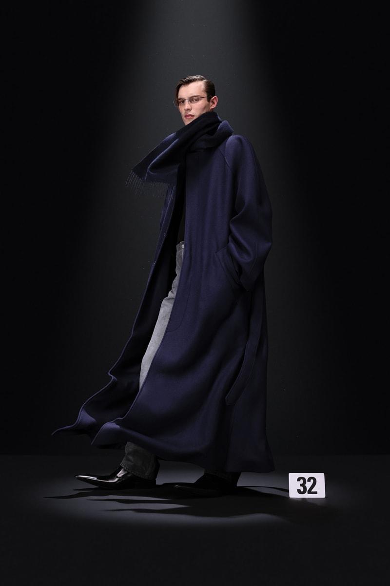 Balenciaga Couture 52nd Collection Paris Couture Week Runway Show Demna Gvasalia Cardi B Looks Dresses High Fashion