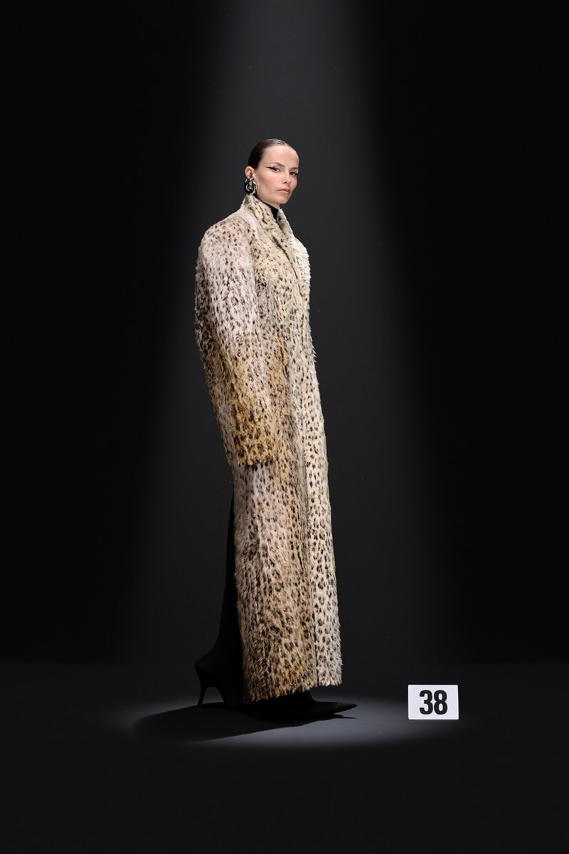 Balenciaga Couture 52nd Collection Paris Couture Week Runway Show Demna Gvasalia Cardi B Looks Dresses High Fashion