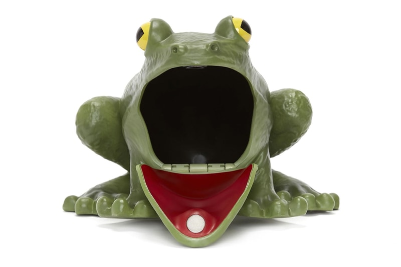 JWアンダーソンの“カエル”のクラッチバッグがついにリリース JW Anderson Frog Clutch Bag Pigeon Viral Accessory TikTok Jonathan Anderson Wellipets Clogs Fall Winter 2023