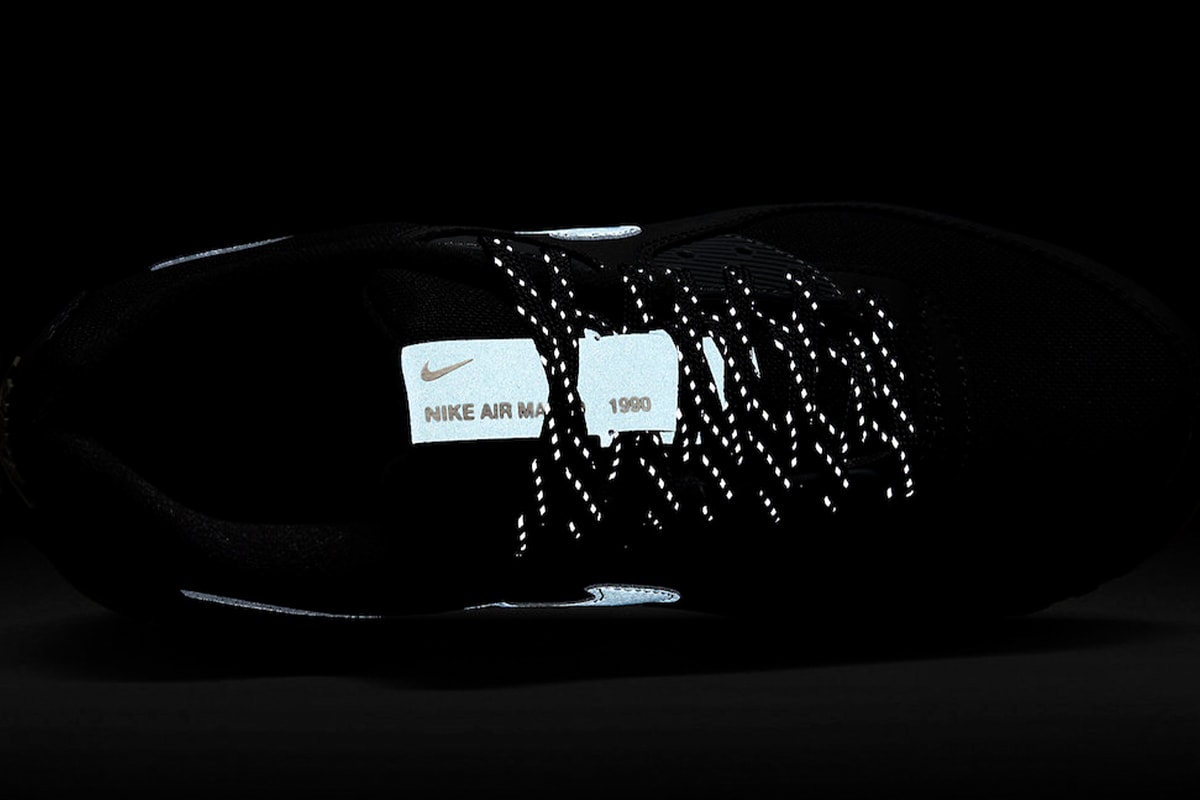 エアマックス 90 から暗闇で光を放つ新作 “ブラック ガム” が登場 Nike Air Max 90 Black Gum FV0387-001 Release Info