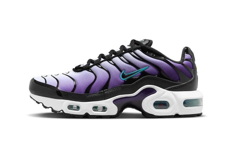 ナイキエアマックスプラスからホワイト/パープルのグラデーションを纏った新色モデルが登場 Nike Air Max Plus Gets Dressed in "Reverse Grape" FQ2415-500 purple technical sneaker athletic comfortable swoosh