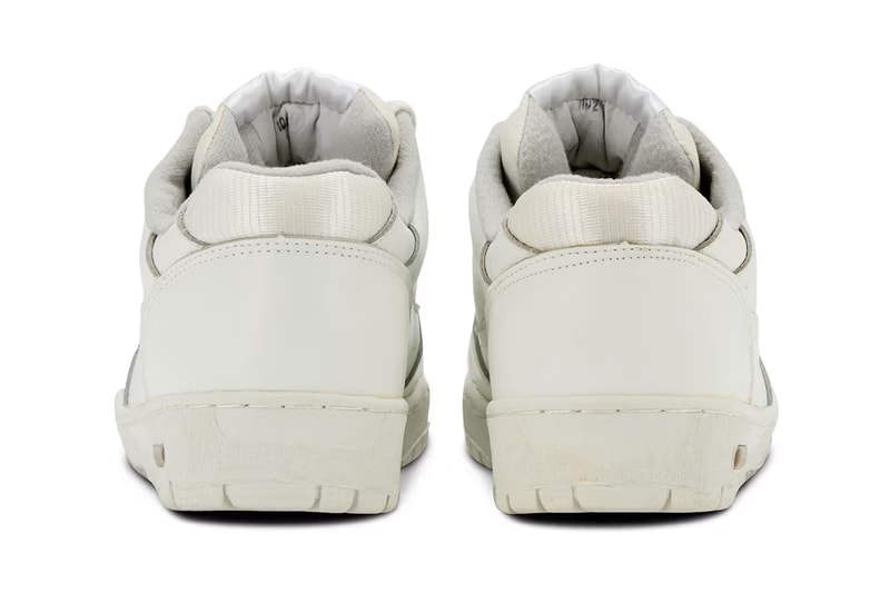 Sotheby’s が Apple の超レアスニーカーを約700万円で販売中 soheby's apple computer sneakers 50k info