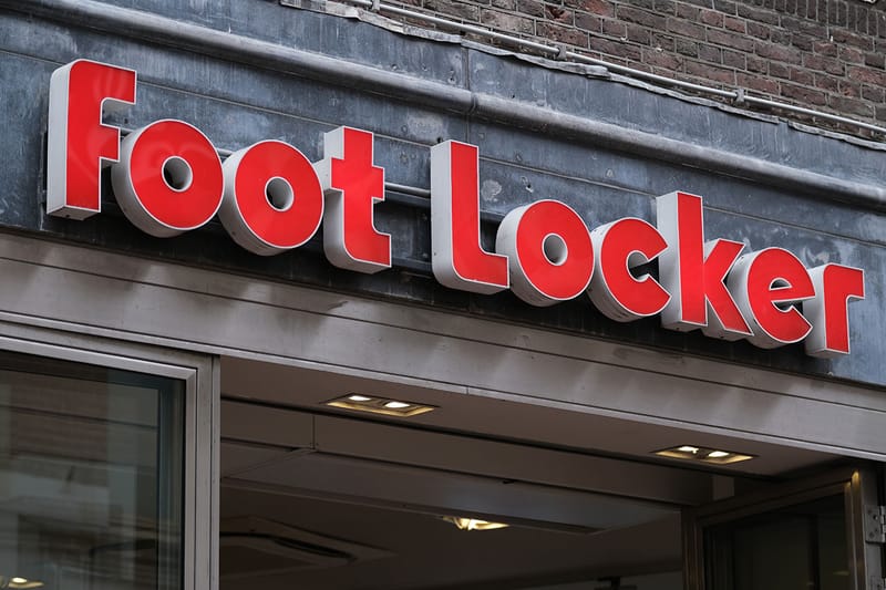 Foot Locker が adidas + YEEZY の再販を見送る