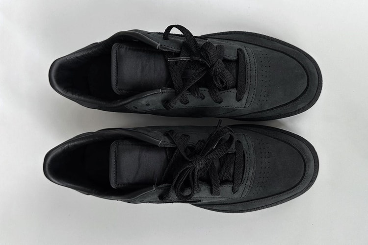 JJJJound x Reebok からオールブラックの Club C 85 がスタンバイ