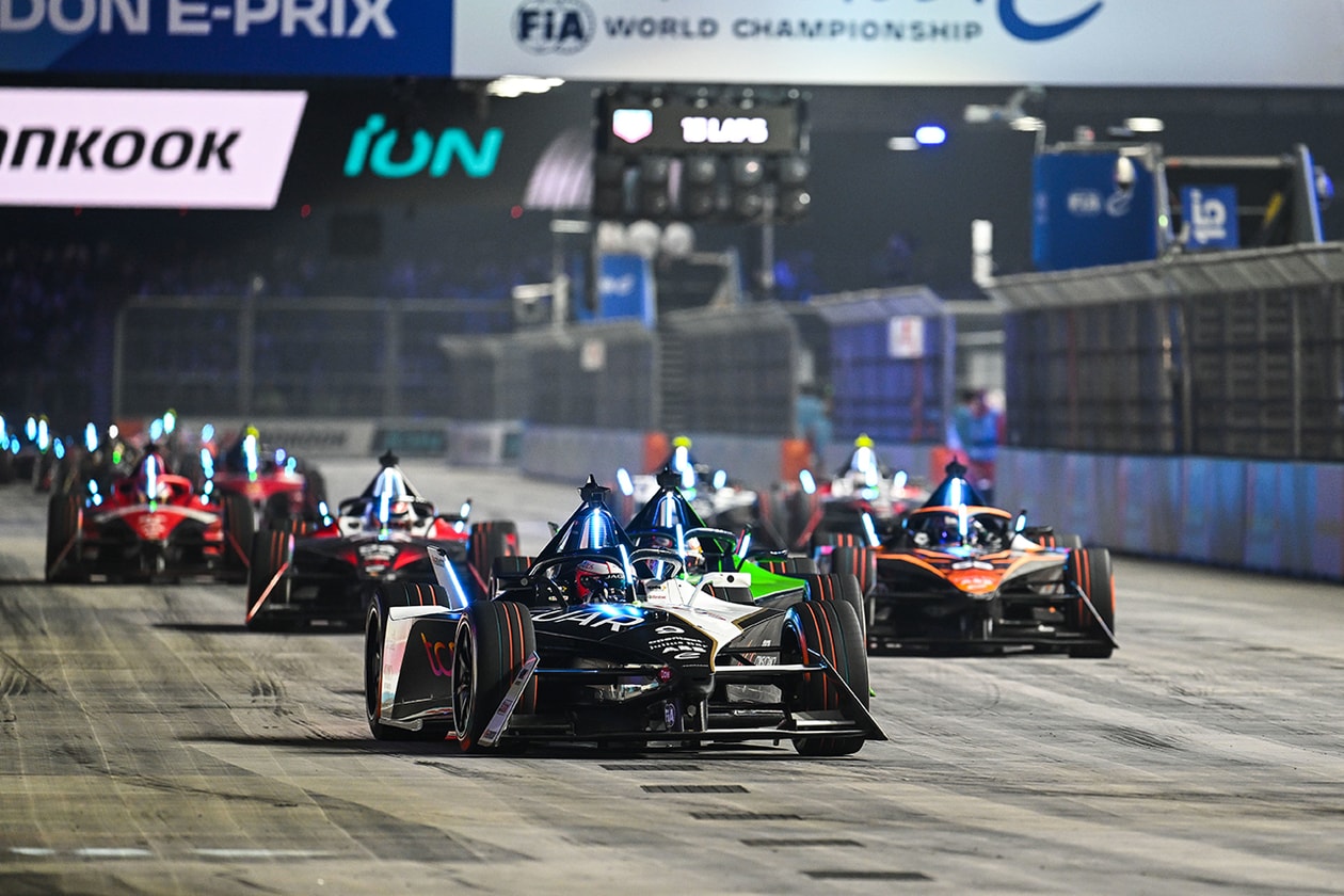 イギリス・ロンドンで行われたフォーミュラE第15戦、ジャガーが優勝　FormulaE Jaguar London