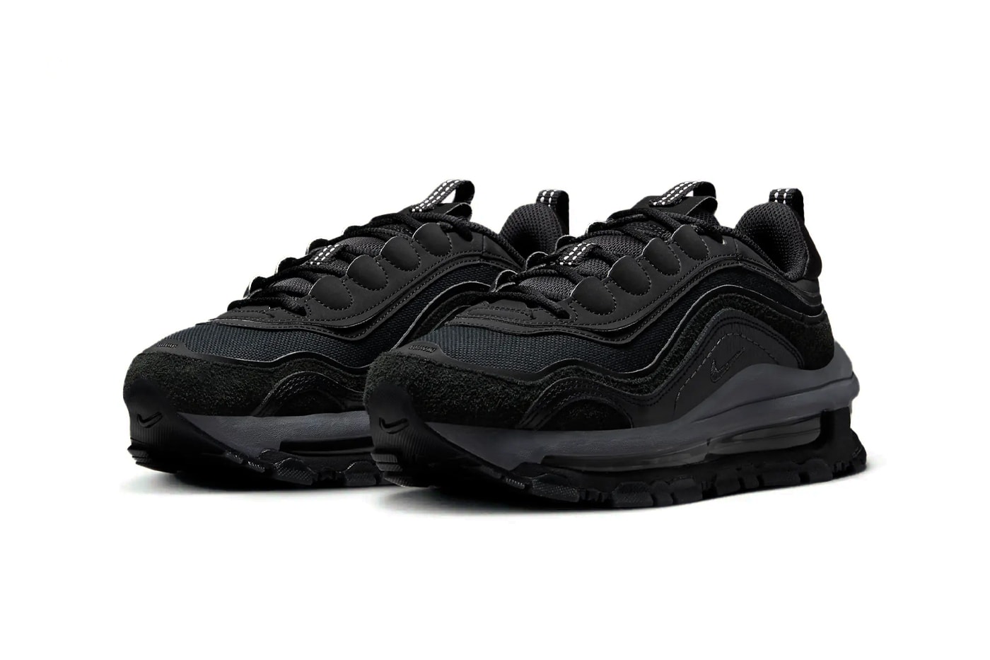 ナイキエアマックス 97 フューチュラにオールブラックの新作 “トリプルブラック” が登場 Nike Air Max 97 Futura Surfaces in Stealthy "Triple Black" FB4496-002 release info swoosh sneakers oversized technical dad shoes subtle all black