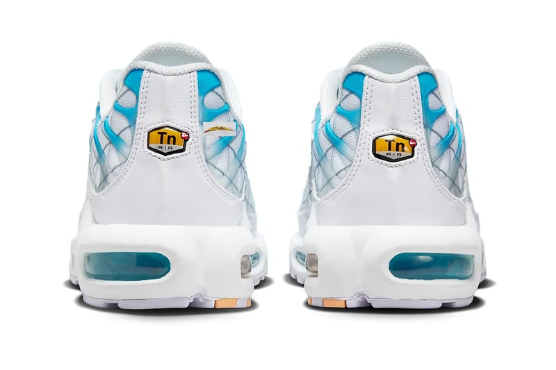 ナイキからフランス・マルセイユを表現したエアマックスプラスの新色が登場  Nike Air Max Plus Surfaces in "Marseille" technical shoe FQ2397-100 swoosh hiking everyday shoes