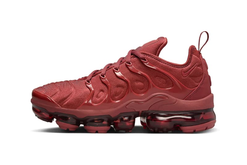 ナイキ エア ベイパーマックス プラスから大胆なオールレッドの新作が登場 Nike Air Vapormax Plus Surfaces in an All-Red Iteration FQ8878-661 Release Info swoosh technical sneaker