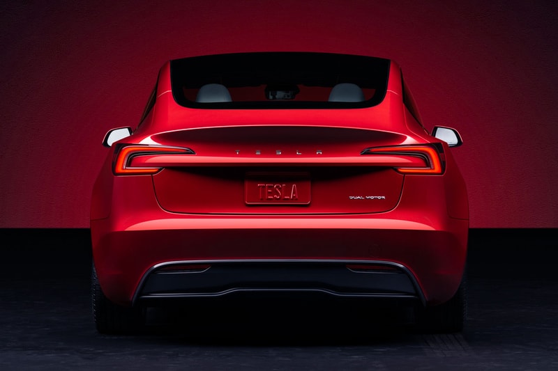 テスラが新型モデル3の全貌を解禁 The 2024 Tesla Model 3 Turns Sleek With a Refreshed Design