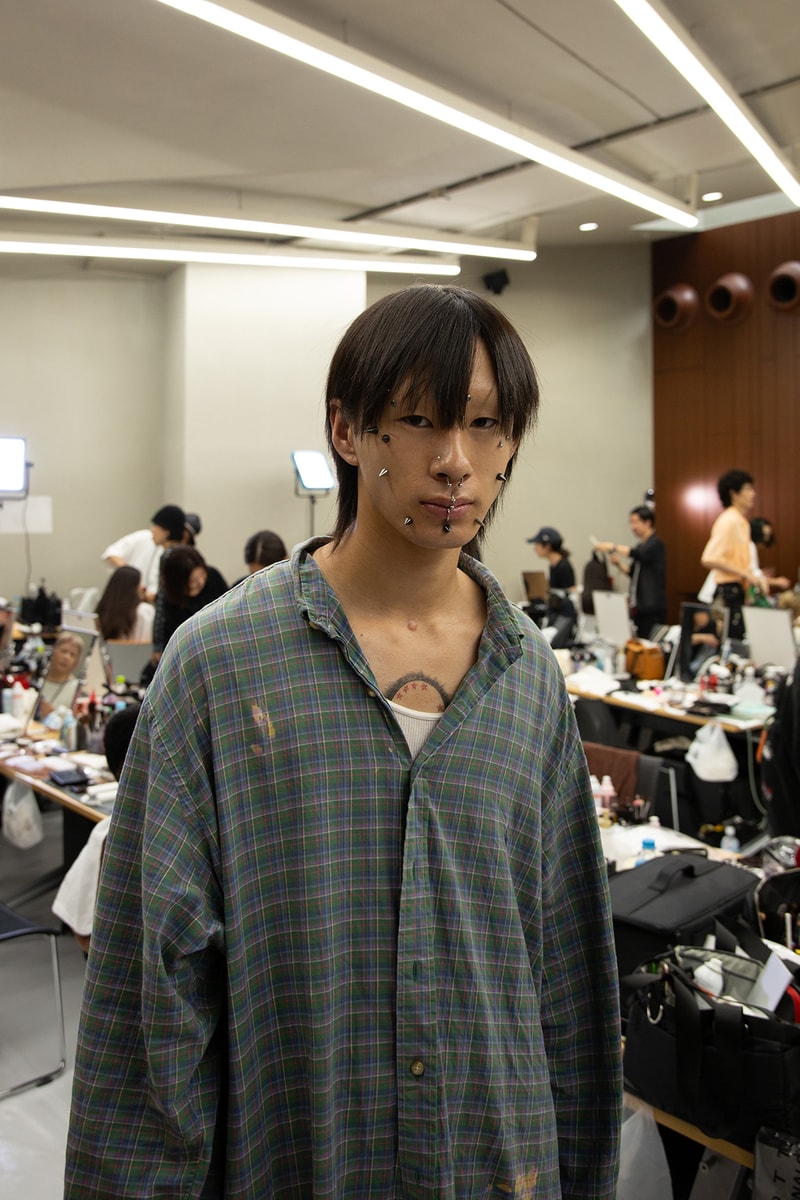 ア・ベイシング・エイプ 国内初ランウェイショーのバックステージに潜入 A BATHING APE®︎ 2024 spring summer collection backstage rakuten fashion week tokyo