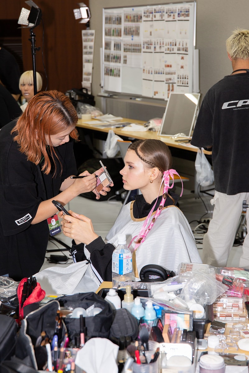 ア・ベイシング・エイプ 国内初ランウェイショーのバックステージに潜入 A BATHING APE®︎ 2024 spring summer collection backstage rakuten fashion week tokyo