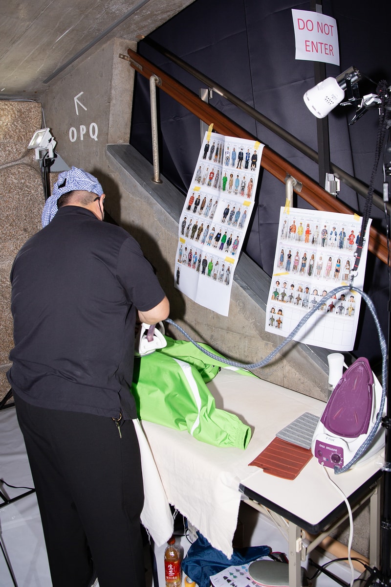 ア・ベイシング・エイプ 国内初ランウェイショーのバックステージに潜入 A BATHING APE®︎ 2024 spring summer collection backstage rakuten fashion week tokyo