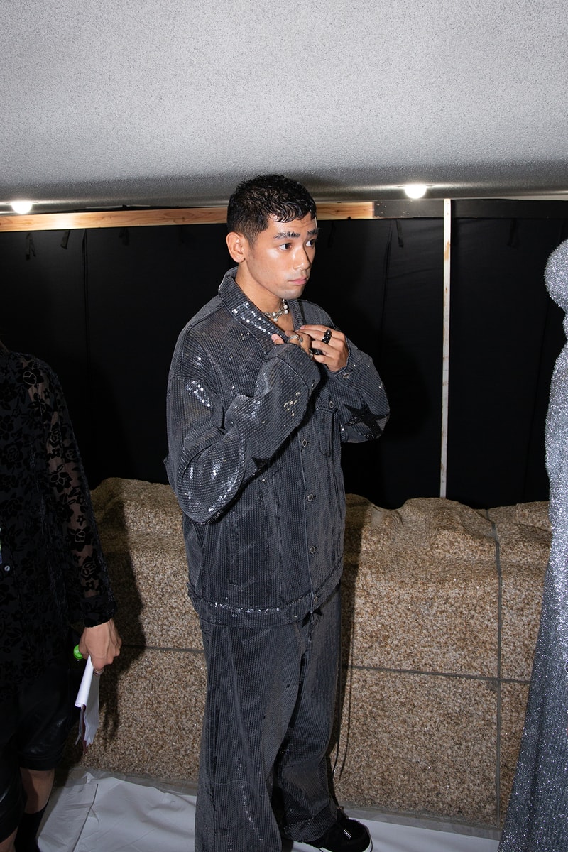 ア・ベイシング・エイプ 国内初ランウェイショーのバックステージに潜入 A BATHING APE®︎ 2024 spring summer collection backstage rakuten fashion week tokyo