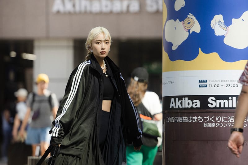 Meirin が秋葉原へ繰り出す┃adidas Originals の GAZELLE を履いて
