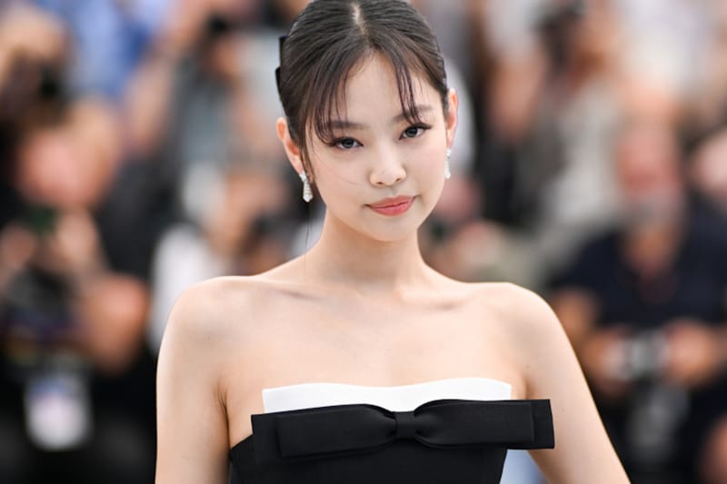 BLACKPINK のジェニーがソロアルバムのリリースを予告