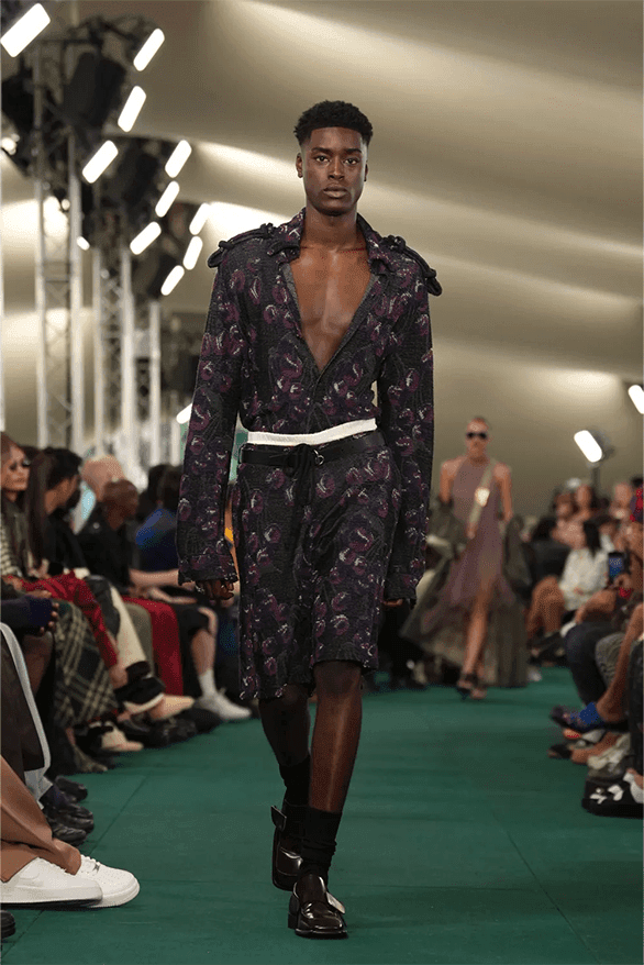 バーバリー2024年夏コレクション Burberry Spring Summer 2024 London Fashion Week menswear womenswear runway Daniel Lee