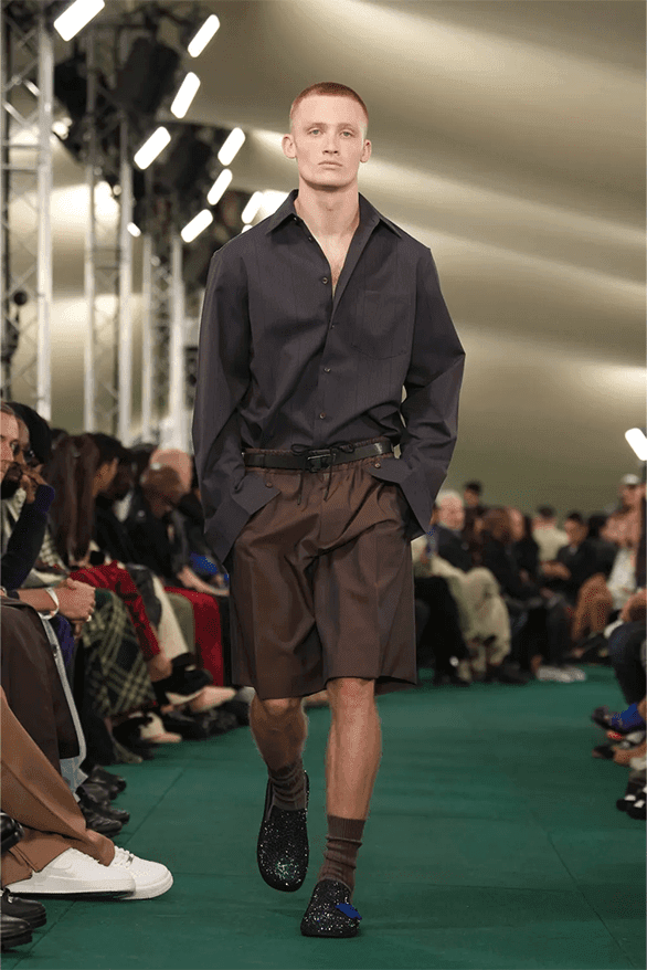 バーバリー2024年夏コレクション Burberry Spring Summer 2024 London Fashion Week menswear womenswear runway Daniel Lee