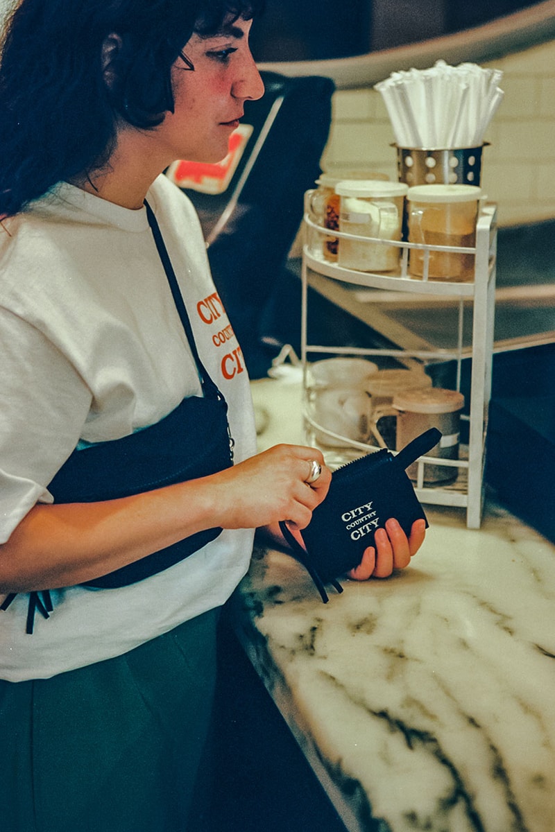 CITY COUNTRY CITY x hobo が“手ぶらで動き回りたい”をコンセプトにした小物をリリース