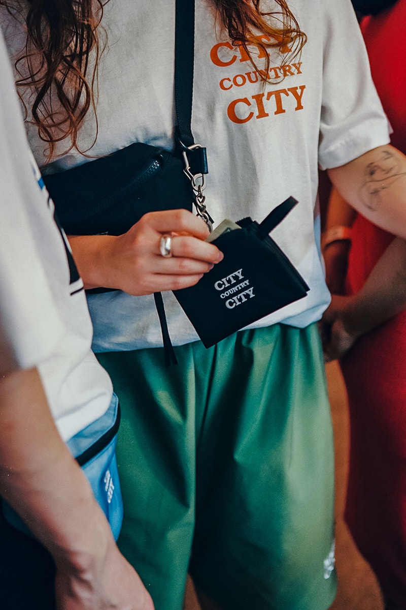CITY COUNTRY CITY x hobo が“手ぶらで動き回りたい”をコンセプトにした小物をリリース