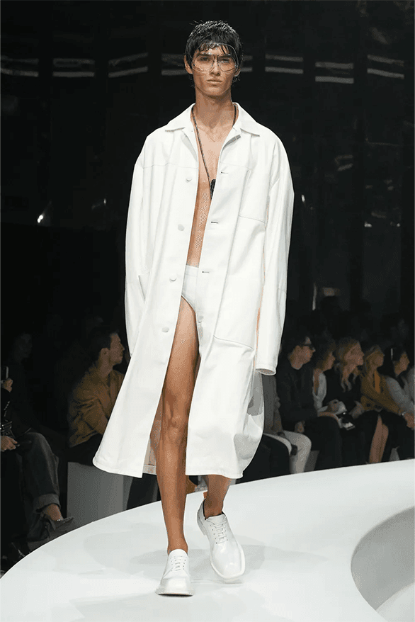 フェラーリ 2024年春夏コレクション Ferrari Spring Summer 2024 Milan Fashion Week menswear womenswear Rocco Iannone runway