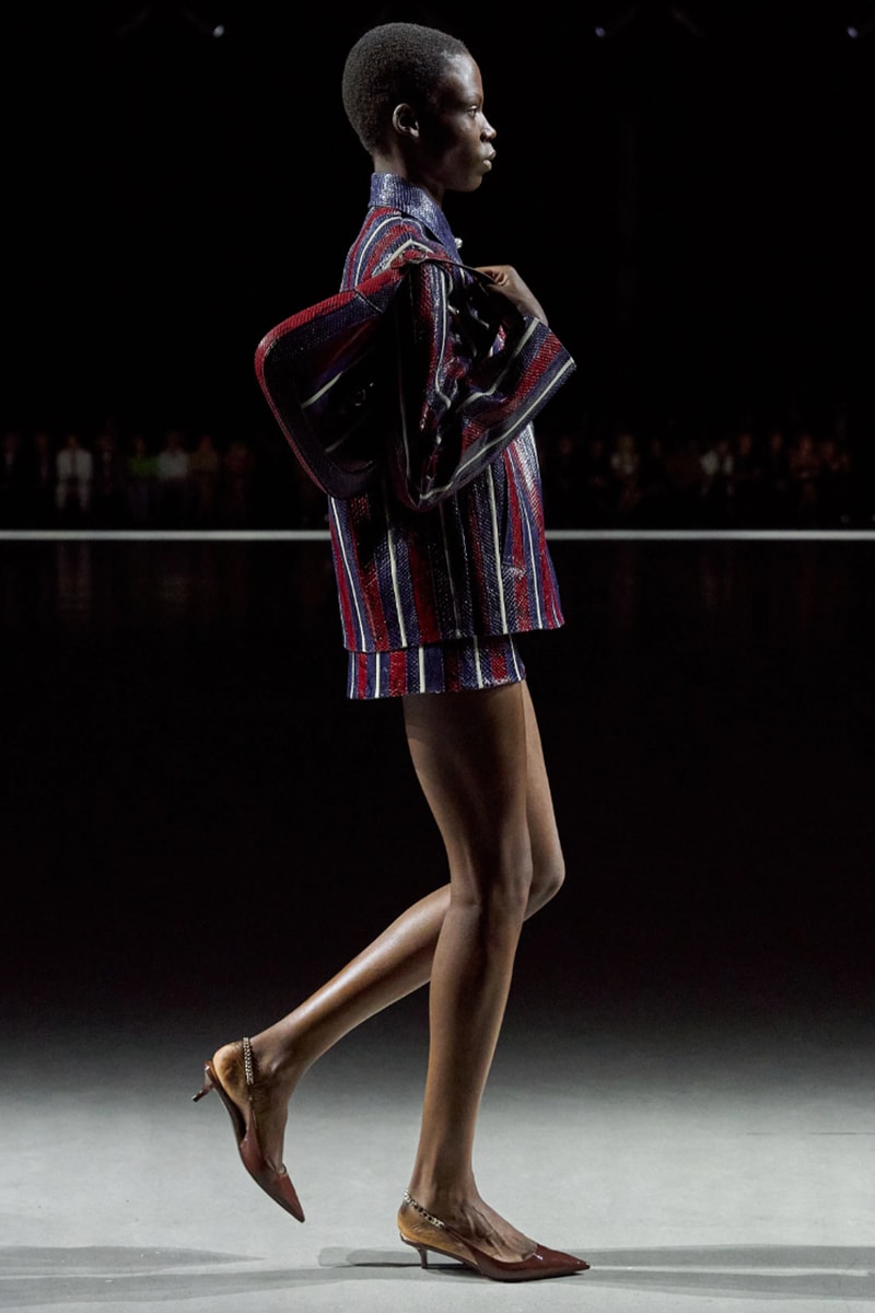 グッチ2024年春夏ウィメンズコレクション Gucci Spring Summer 2024 Milan Fashion Week menswear womenswear Sabato De Sarno debut runway