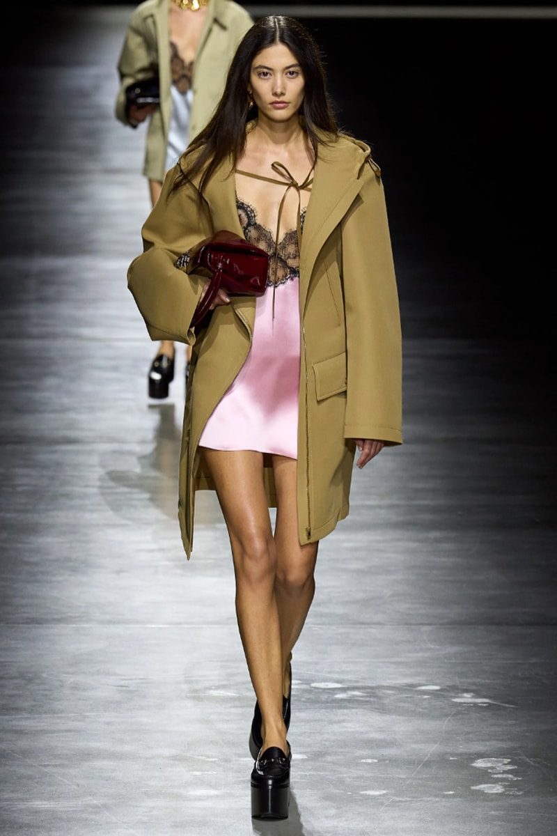 グッチ2024年春夏ウィメンズコレクション Gucci Spring Summer 2024 Milan Fashion Week menswear womenswear Sabato De Sarno debut runway