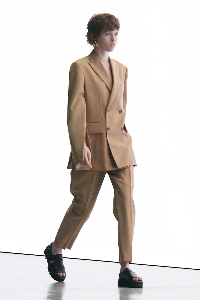 ハイク 2023年秋冬コレクション hyke fall winte 2023 collection lookbooks