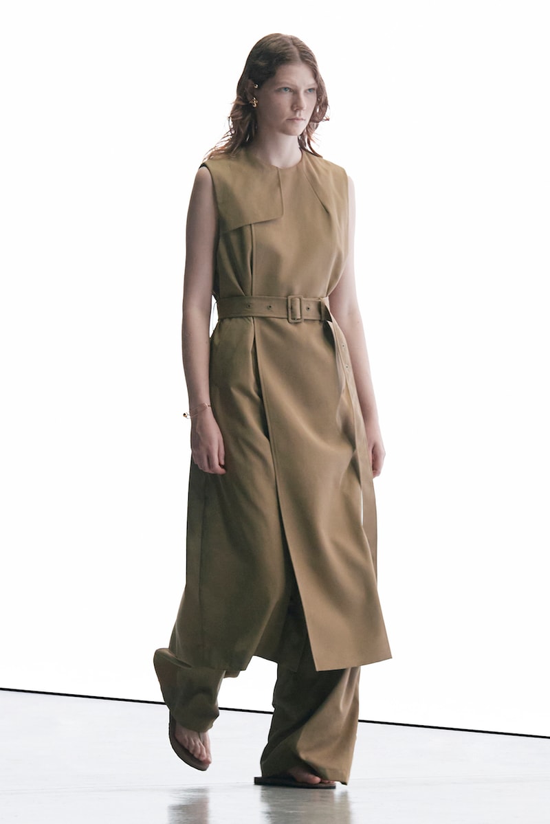 ハイク 2023年秋冬コレクション hyke fall winte 2023 collection lookbooks