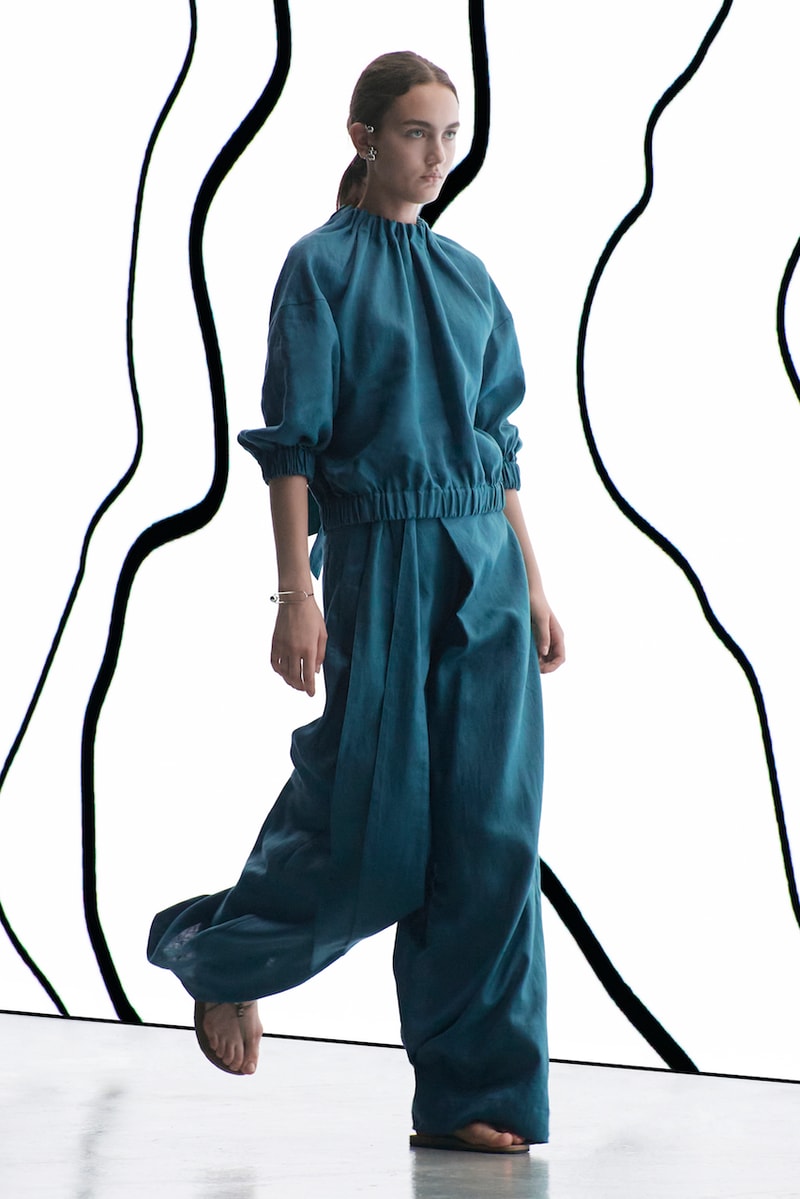 ハイク 2023年秋冬コレクション hyke fall winte 2023 collection lookbooks