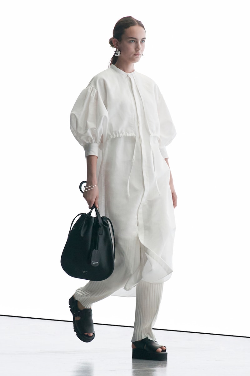 ハイク 2023年秋冬コレクション hyke fall winte 2023 collection lookbooks