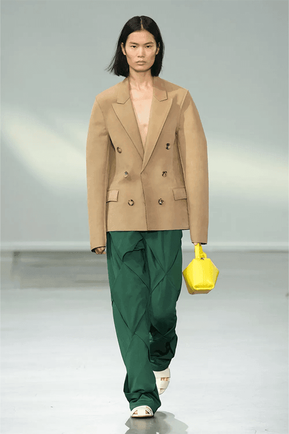 JW アンダーソン 2024年春夏ウィメンズコレクション JW Anderson Spring Summer 2024 London Fashion Week menswear womenswear runway Jonathan Anderson