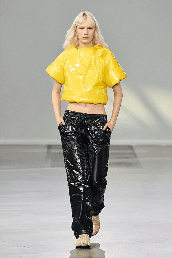 JW アンダーソン 2024年春夏ウィメンズコレクション JW Anderson Spring Summer 2024 London Fashion Week menswear womenswear runway Jonathan Anderson