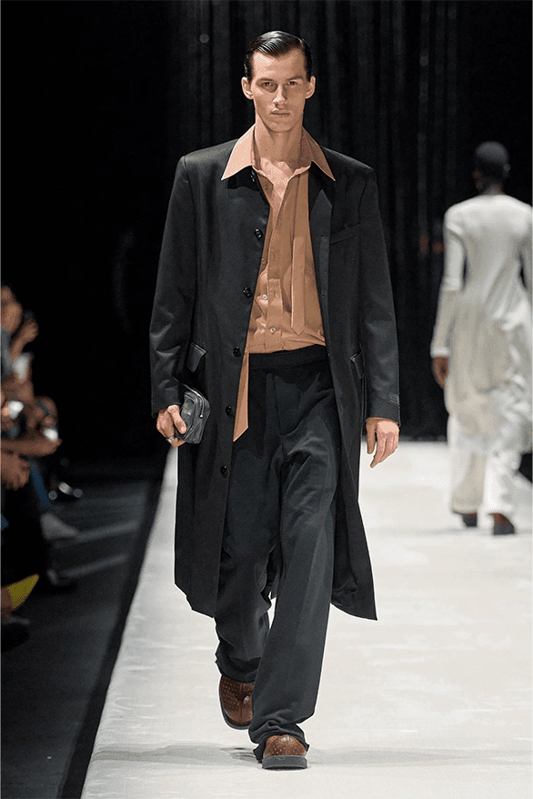 エムエム6 メゾン マルジェラ 2024年春夏コレクション MM6 Maison Margiela Spring Summer 2024 Milan Fashion Week menswear womenswear John Galliano runway