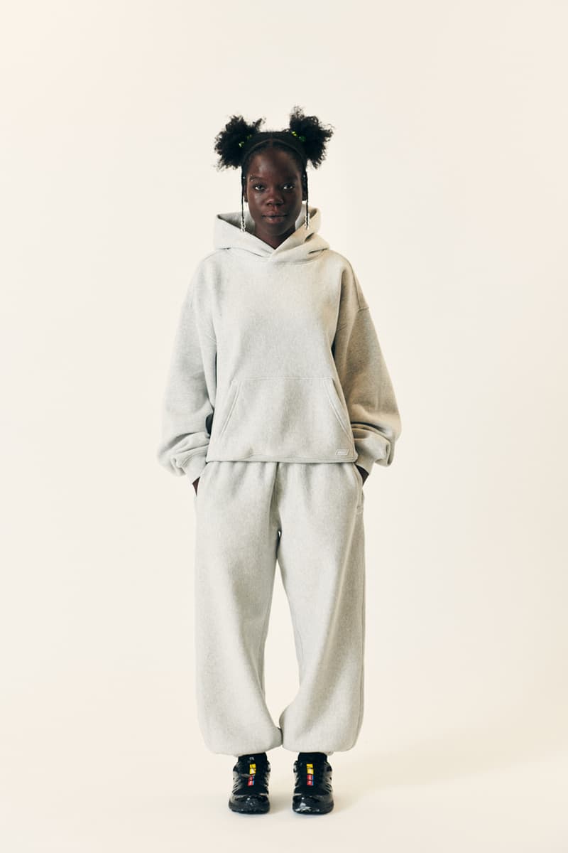 パレス スケートボードからジェンダーレスなウェアを展開するユニセックスシリーズが登場 Palace Unveils Genderless Sweats Collection Range Release Info