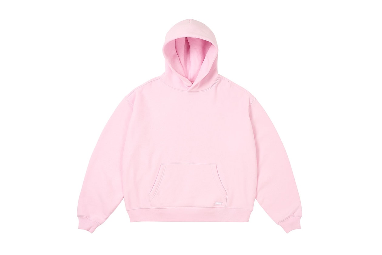 パレス スケートボードからジェンダーレスなウェアを展開するユニセックスシリーズが登場 Palace Unveils Genderless Sweats Collection Range Release Info