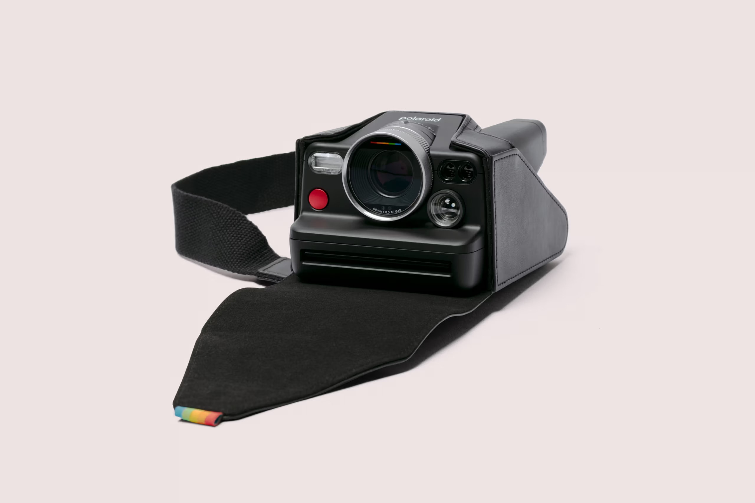 ポラロイドが新型インスタントカメラ I-2 をローンチ Polaroid Launches New I-2 Instant Camera for Instant Film with Autofocus and Manual Controls Rivals Fujifilm Instax