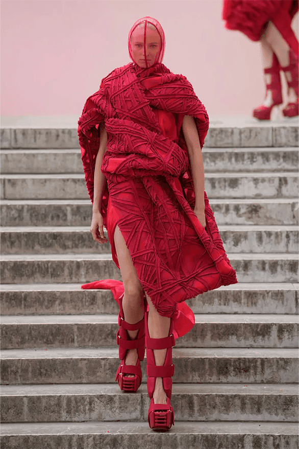 リックオウエンス 2024年春夏ウィメンズコレクション Rick Owens Spring Summer 2024 Paris Fashion Week menswear womenswear runway