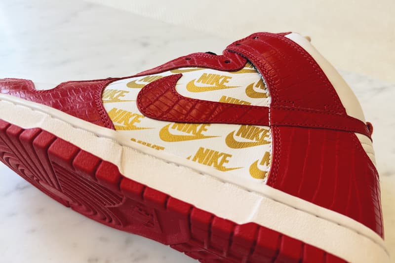 シュプリーム x ナイキ SB ダンク ハイの希少なサンプルモデルがファレル主宰のオークションに登場 supreme nike sb skateboarding dunk high orange red blue joopiter sample auction info closer look prices