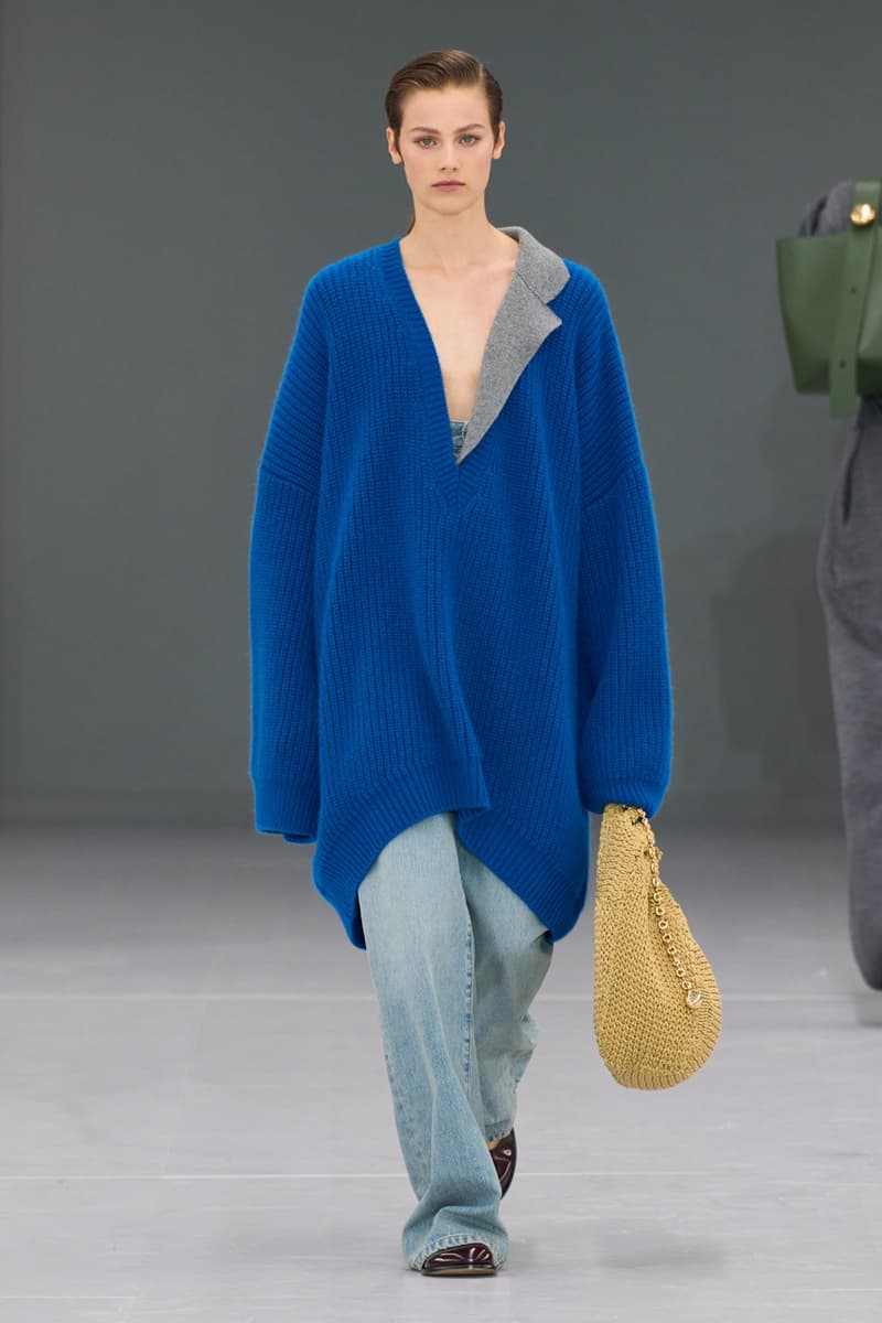 ロエベ 2024年春夏ウィメンズコレクション LOEWE Spring Summer 2024 Paris Fashion Week menswear womenswear runway Jonathan Anderson