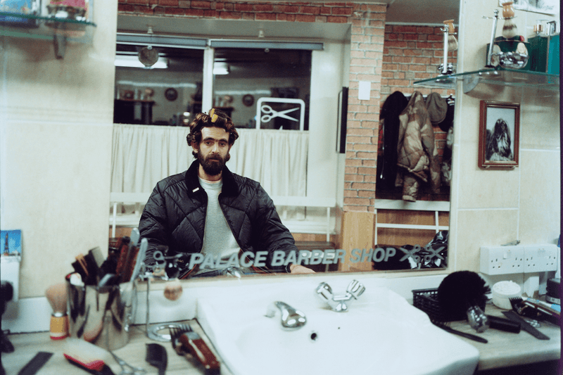 パレス スケートボードとバブアーのコラボコレクションが登場 Barbour Palace Skateboards Winter 2023 Collaboration London uk menswear womenswear dog streetwear