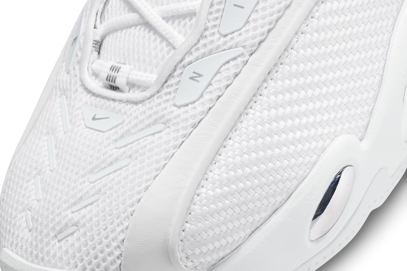 ドレイクの手掛ける ノクタ x ナイキグライドから新色 “トリプル ホワイト” が登場 drake Nike NOCTA Glide White Chrome DM0879-100 Release Info