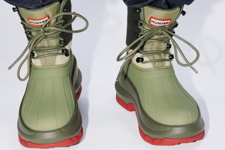 KENZO 2023年秋冬コレクションより HUNTER とのコラボブーツが登場