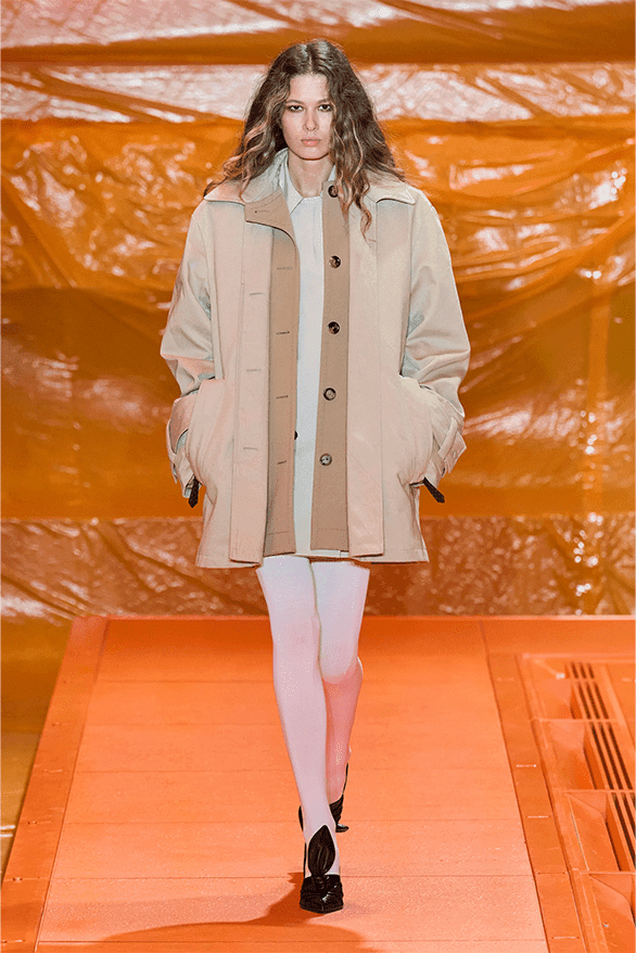 ルイヴィトン 2024年春夏ウィメンズコレクション Louis Vuitton Spring Summer 2024 Paris Fashion Week womenswear runway Nicolas Ghesquière
