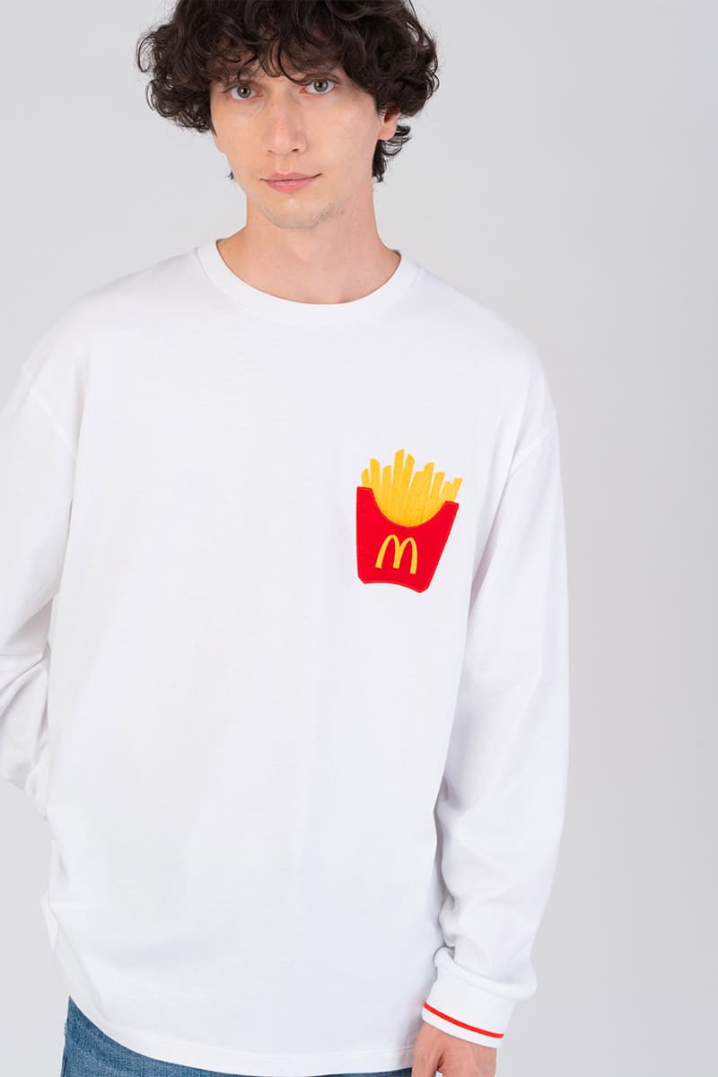 グラフィックライフストア グラニフからマクドナルドとのコラボコレクションが発売 McDonald's Partners With Japanese-Based Brand graniph For Merch Collaboration im lovin it egg mcmuffin paper bag golden arches reusable totes hamburgers nuggets crispy chicken 